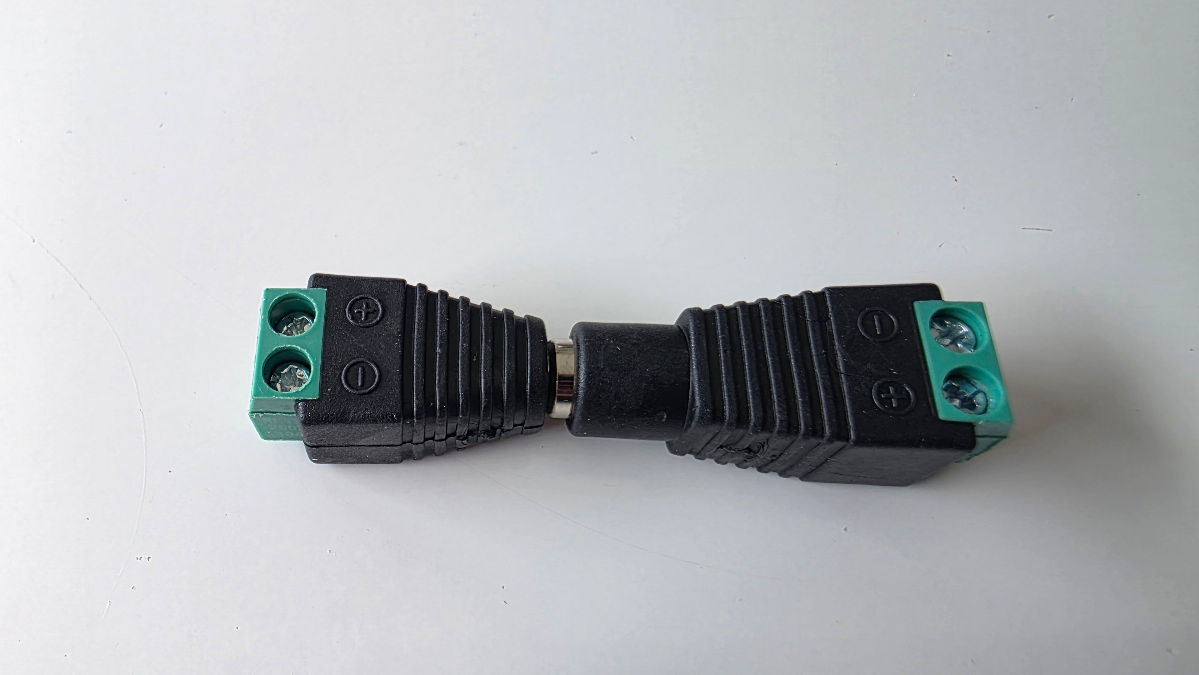 DC Strømstik med Skrueterminal (5.5x2.1mm) – Slip for at lodde! 🔌