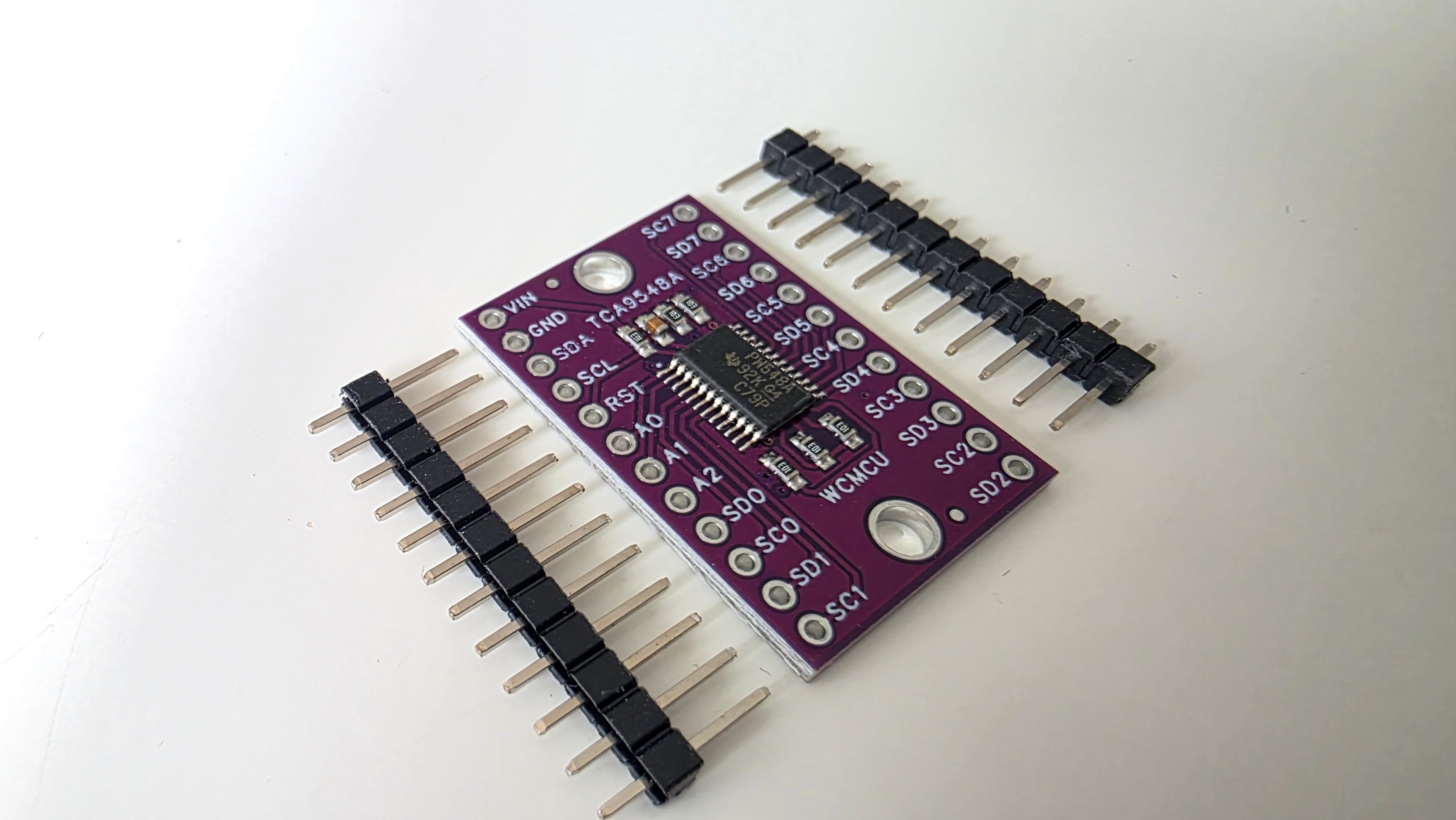 TCA9548A I2C Multiplexer (8 Kanaler) – Slut med I2C-adresse konflikter! 🚦