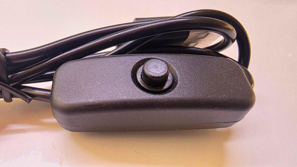 USB Kabel med In-line Tænd/Sluk Knap (1 meter) - Sort