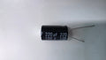 Elektrolytkondensatorer Store (Pakke med 2 stk)