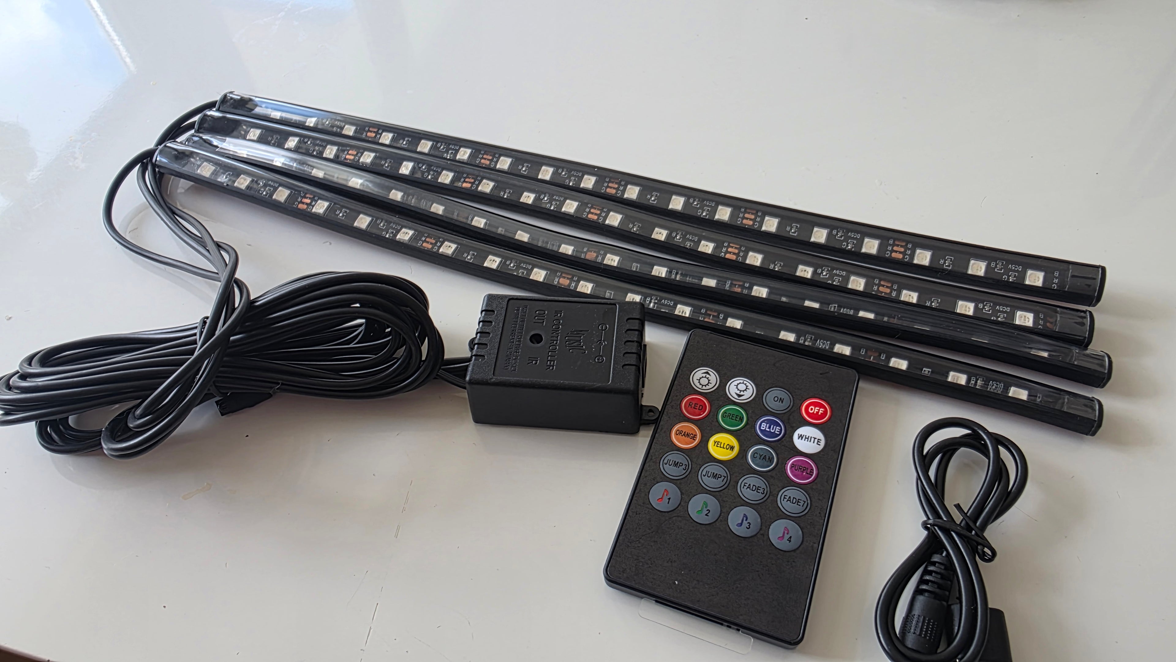🌈 Komplet RGB Ambient Belysning til bilens kabine (USB & Fjernbetjening) ✨