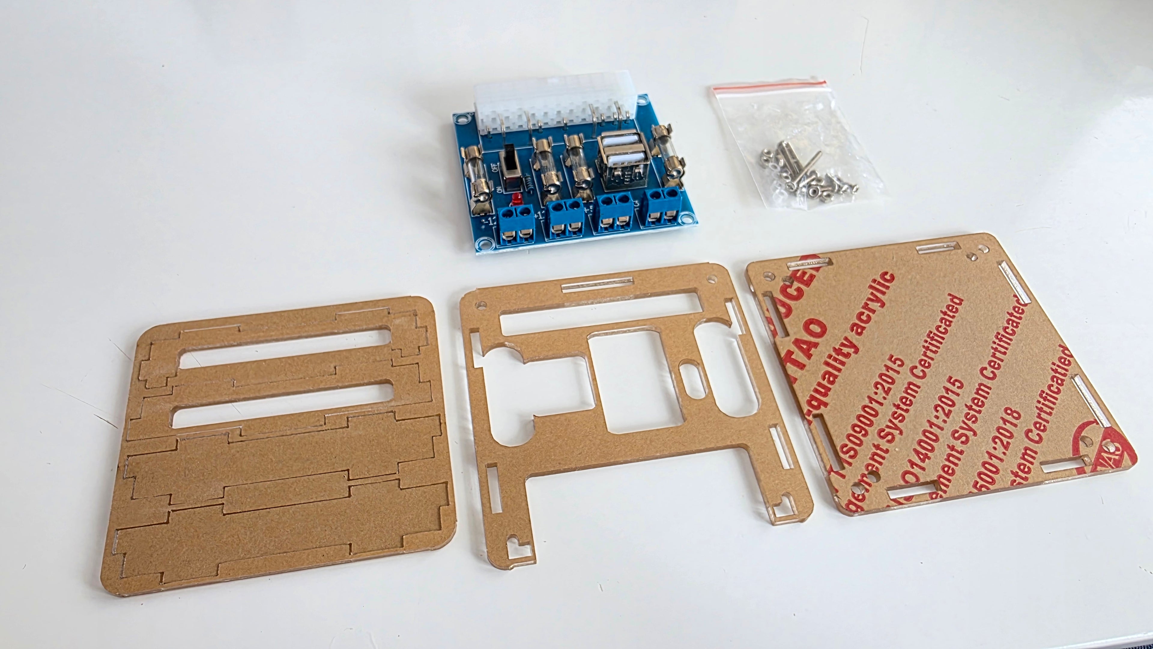 XH-M229 ATX Breakout Board – Byg din egen Laboratoriestrømforsyning! 🖥️⚡