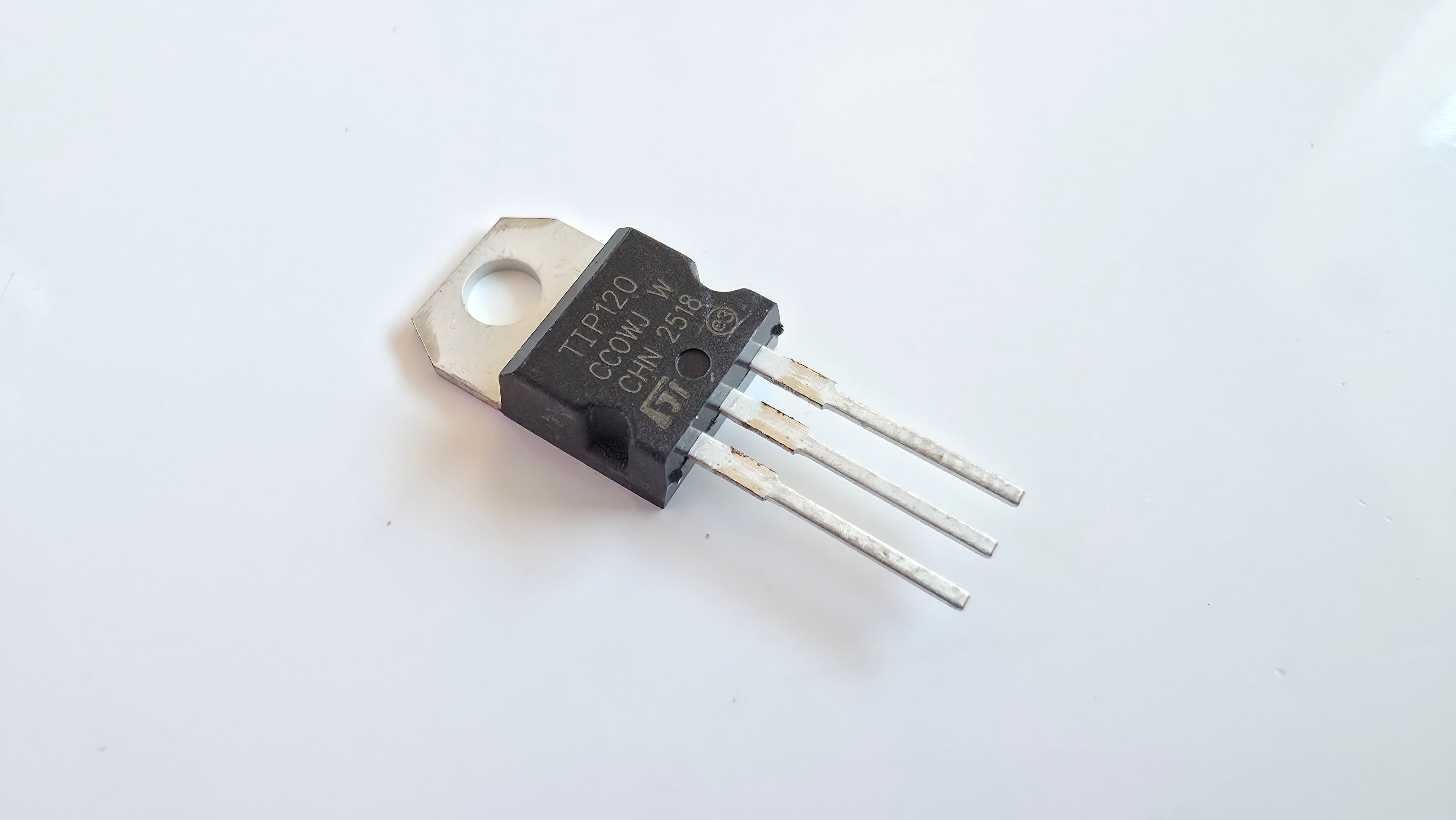 TIP120 Darlington Transistor (NPN) - Styr tunge belastninger